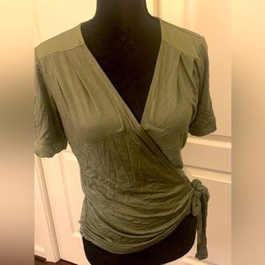 The Vanity room  wrap top